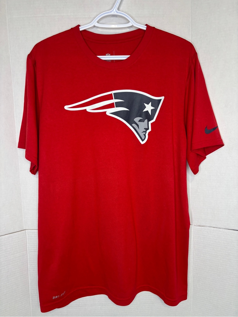 NFL Nike Dri-Fit New England Patriots Logo T-Shirt Football Season Merch